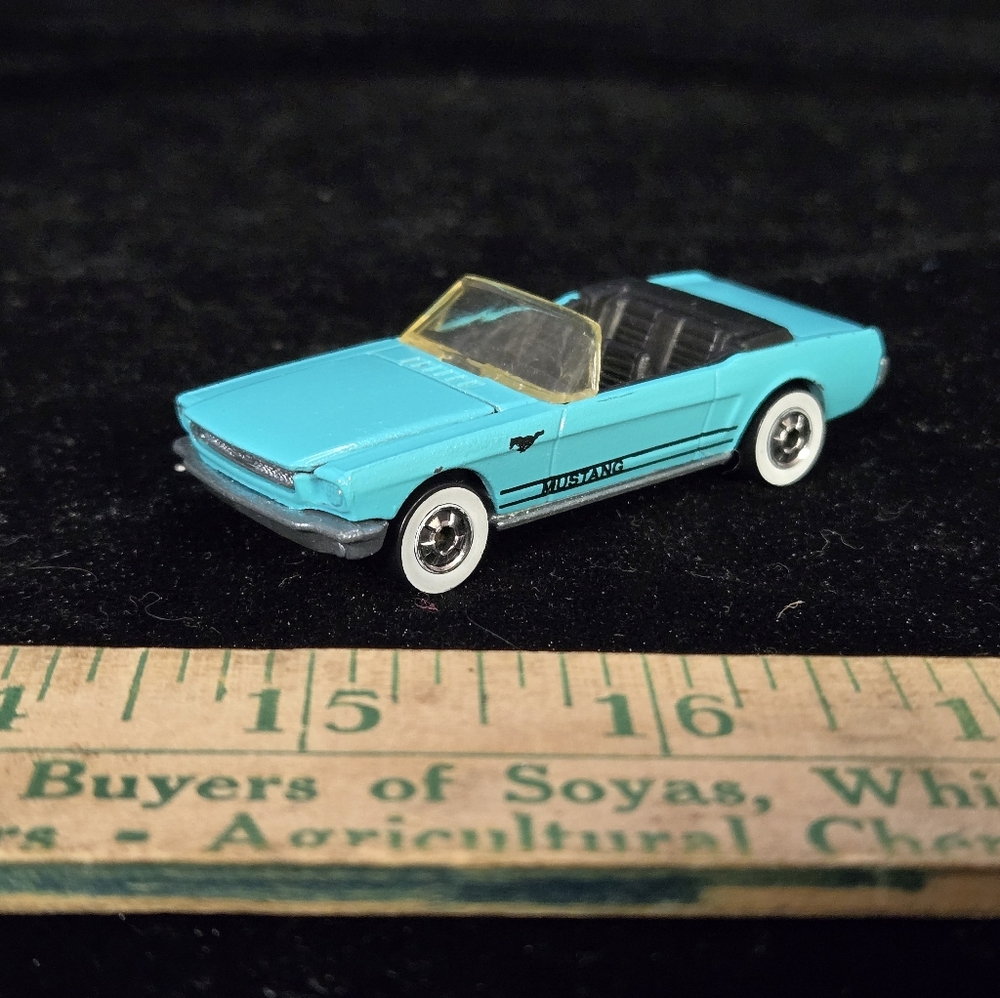 Hot Wheels Teal Mustang Convertible Diecast Car Vintage